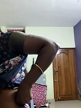 papukurty online show from October 5, 2025, 12:23 am