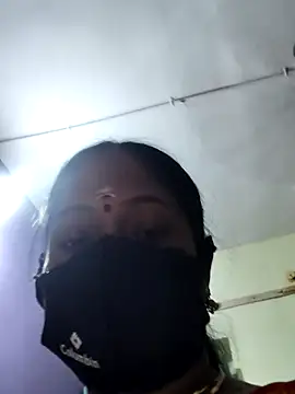 papukurty online show from October 3, 2025, 11:23 am