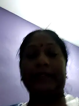 Snapshot of papukurty chatting on April 18, 2026, 7:58 pm papukurty online show from April 18, 2026, 7:58 pm