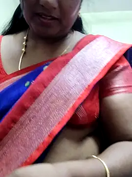 Snapshot of papukurty chatting on April 11, 2026, 7:45 am papukurty online show from April 11, 2026, 7:45 am