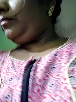Snapshot of papukurty chatting on April 22, 2026, 6:09 am papukurty online show from April 22, 2026, 6:09 am