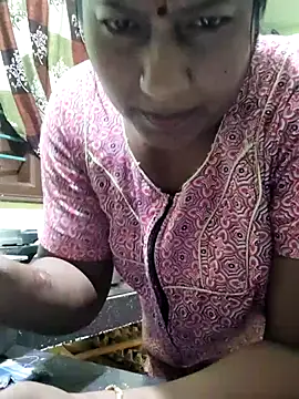 Snapshot of papukurty chatting on May 4, 2026, 4:27 am papukurty online show from May 4, 2026, 4:27 am