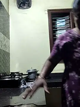 Snapshot of papukurty chatting on April 3, 2026, 1:56 am papukurty online show from April 3, 2026, 1:56 am