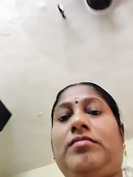 Snapshot of papukurty chatting on May 21, 2026, 2:42 am papukurty online show from May 21, 2026, 2:42 am