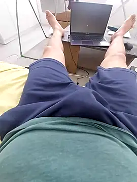 gelgelgel 17 online show from April 12, 2026, 9:23 am