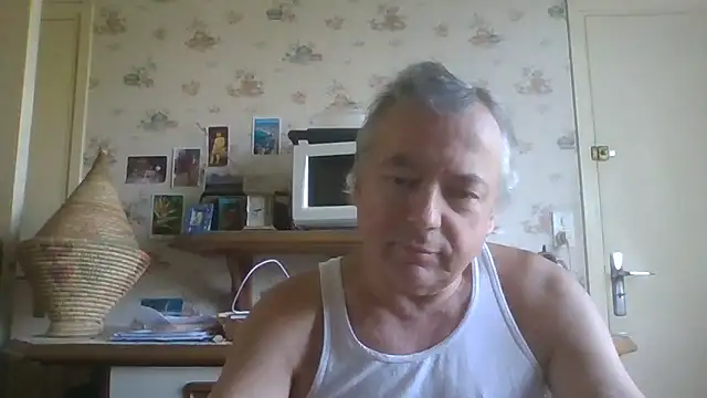 Snapshot of gegevincent chatting on June 15, 2026, 7:41 am gegevincent online show from June 15, 2026, 7:41 am
