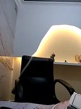 Snapshot of Abbyjoness21 chatting on October 30, 2025, 10:17 pm Abbyjoness21 online show from October 30, 2025, 10:17 pm