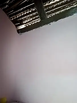 umairahaasan 1 online show from October 29, 2025, 10:03 am