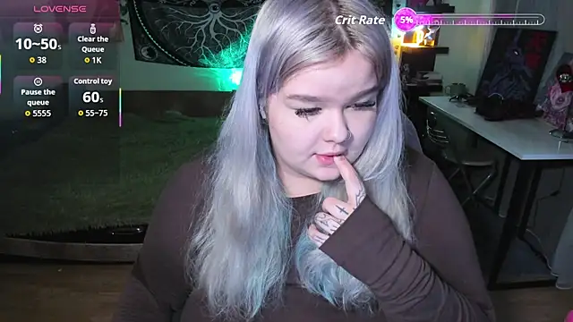  CandyM1lky  online show from February 28, 2026, 7:19 am