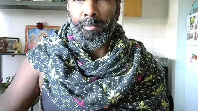 Snapshot of frenchblackc31 chatting on May 11, 2026, 1:01 pm frenchblackc31 online show from May 11, 2026, 1:01 pm