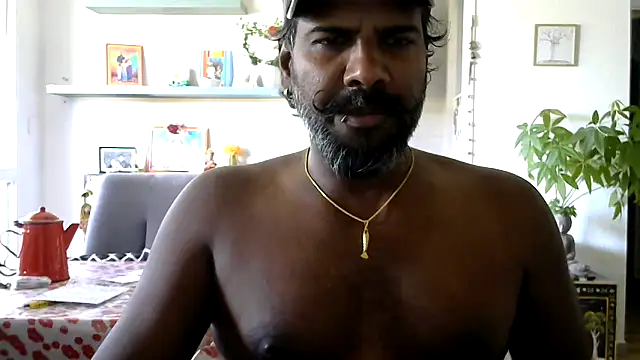 Snapshot of frenchblackc31 chatting on June 18, 2026, 2:00 pm frenchblackc31 online show from June 18, 2026, 2:00 pm