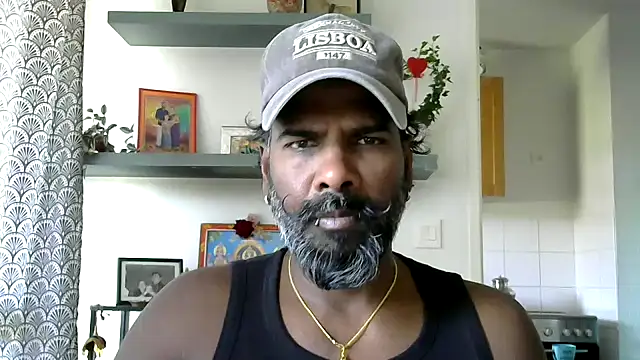 Snapshot of frenchblackc31 chatting on May 25, 2026, 2:27 pm frenchblackc31 online show from May 25, 2026, 2:27 pm