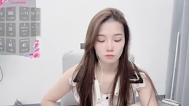 Snapshot of yuyu_77 chatting on September 28, 2025, 4:36 pm yuyu 77 online show from September 28, 2025, 4:36 pm
