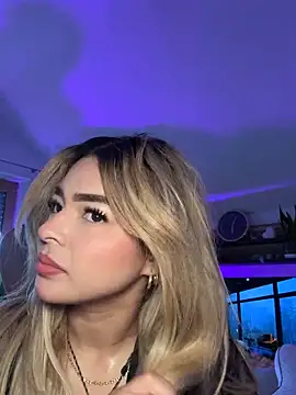 OriannaFox online show from September 8, 2025, 4:06 pm