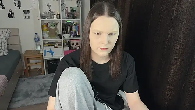 vertul1ana online show from March 4, 2026, 8:05 pm