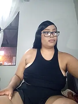 Snapshot of MadamPinky chatting on November 23, 2025, 6:07 pm MadamPinky online show from November 23, 2025, 6:07 pm