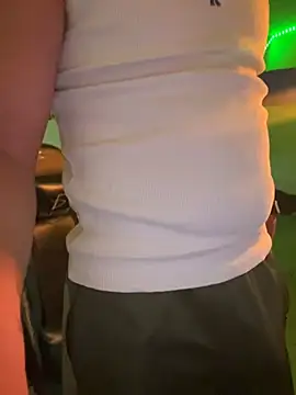 siilvestremx online show from April 24, 2026, 6:26 am