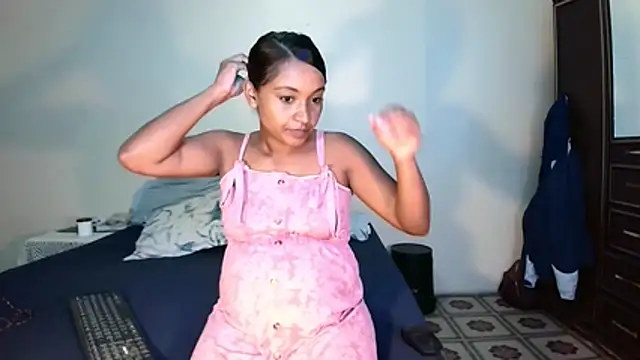 indiansweetflava online show from February 18, 2026, 12:12 pm