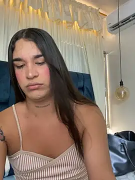 Snapshot of Sweet_vicky_hot chatting on September 14, 2025, 12:38 pm Sweet vicky hot online show from September 14, 2025, 12:38 pm