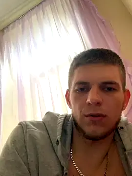 Snapshot of macho1347 chatting on September 26, 2025, 12:56 pm macho1347 online show from September 26, 2025, 12:56 pm