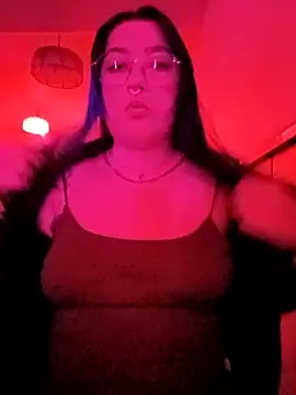 Snapshot of Dulcedeanis chatting on September 13, 2025, 2:44 am Dulcedeanis online show from September 13, 2025, 2:44 am