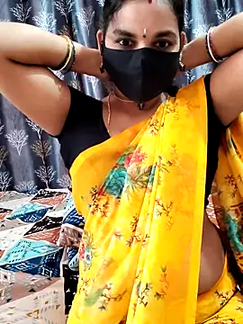 Snapshot of Lalitha-1995 chatting on February 24, 2026, 5:19 am Lalitha-1995 online show from February 24, 2026, 5:19 am