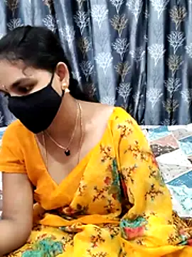 Snapshot of Lalitha-1995 chatting on February 26, 2026, 5:46 pm Lalitha-1995 online show from February 26, 2026, 5:46 pm