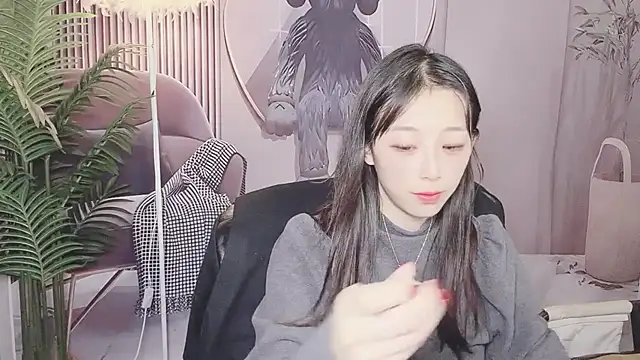 jiangjiang caicai online show from November 10, 2025, 7:02 am