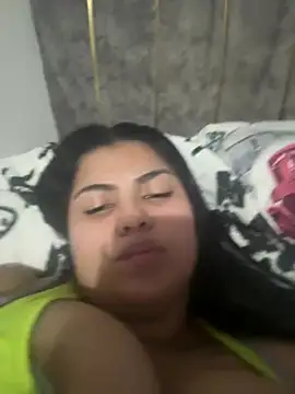 Snapshot of ValentinaBreats chatting on July 7, 2026, 11:52 pm ValentinaBreats online show from July 7, 2026, 11:52 pm