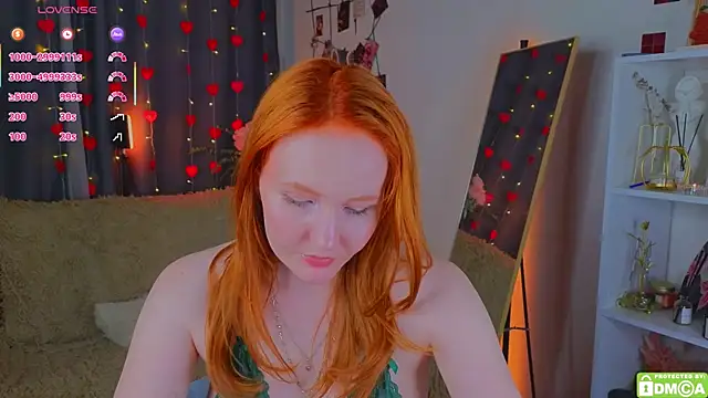 JoyceJones online show from February 16, 2026, 9:13 pm