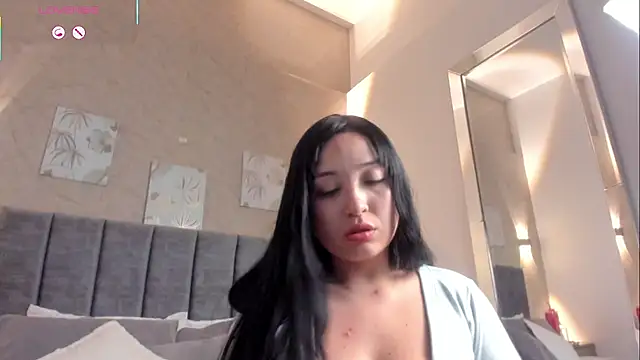 Snapshot of Lunaa_bellaa chatting on October 25, 2025, 7:58 pm Lunaa bellaa online show from October 25, 2025, 7:58 pm