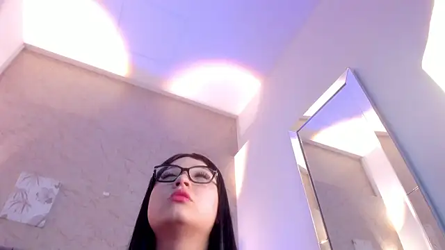 Snapshot of Lunaa_bellaa chatting on March 20, 2026, 7:37 pm Lunaa bellaa online show from March 20, 2026, 7:37 pm