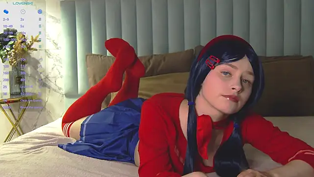 SandyShayes online show from July 4, 2026, 5:47 am