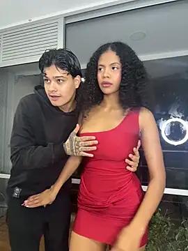 Rose-andres online show from April 7, 2026, 3:19 am