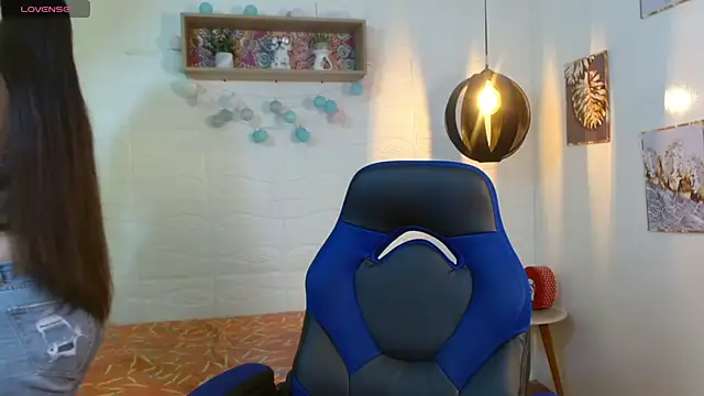 Snapshot of tulunaroja chatting on November 13, 2025, 7:18 pm tulunaroja online show from November 13, 2025, 7:18 pm