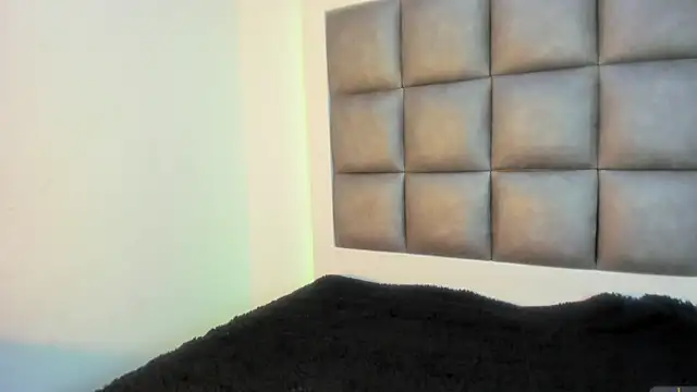 Snapshot of Mia_lopez__ chatting on September 30, 2025, 1:28 pm Mia lopez online show from September 30, 2025, 1:28 pm