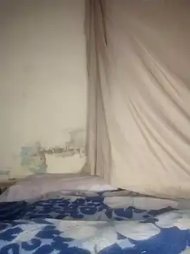 Snapshot of yaraa49 chatting on January 13, 2026, 5:33 am yaraa49 online show from January 13, 2026, 5:33 am