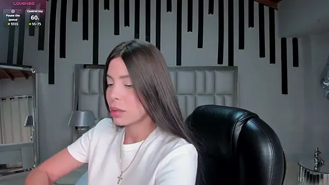 MeganScott online show from June 11, 2026, 11:18 am