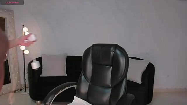 MeganScott online show from July 3, 2026, 11:28 am