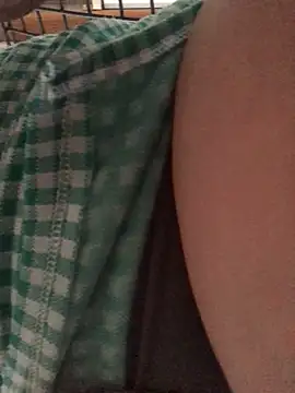 AlevNaz online show from October 16, 2025, 1:52 pm