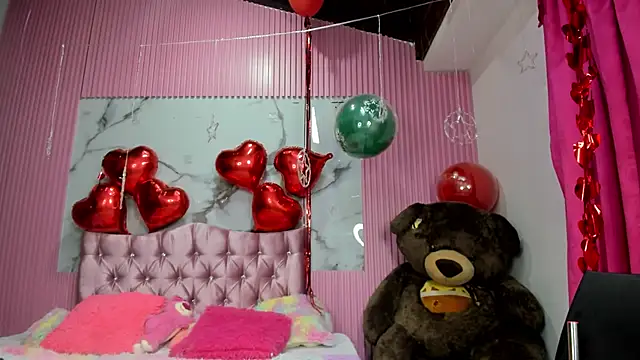 Mindy 19 online show from February 28, 2026, 10:53 pm