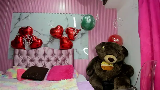 Mindy 19 online show from March 21, 2026, 11:19 pm