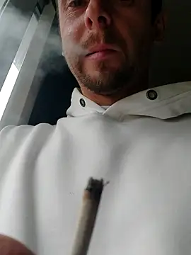 ijustwannafuckyou6969 online show from May 15, 2026, 11:19 am
