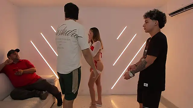 brutal sex room2k online show from October 25, 2025, 12:39 pm