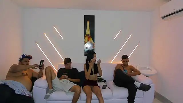 brutal sex room2k online show from April 9, 2026, 8:04 pm