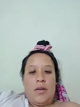 Snapshot of You-sexy-starr chatting on November 8, 2025, 2:59 am You-sexy-starr online show from November 8, 2025, 2:59 am