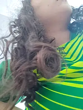 Snapshot of You-sexy-starr chatting on October 27, 2025, 5:36 pm You-sexy-starr online show from October 27, 2025, 5:36 pm