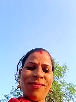 Snapshot of Suhani_sharma1 chatting on September 28, 2025, 12:01 pm Suhani sharma1 online show from September 28, 2025, 12:01 pm