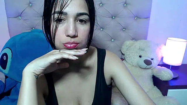 Snapshot of milk_little4u chatting on September 12, 2025, 6:57 am milk little4u online show from September 12, 2025, 6:57 am