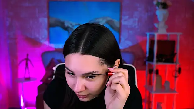 KimClarks  online show from November 26, 2025, 8:14 am